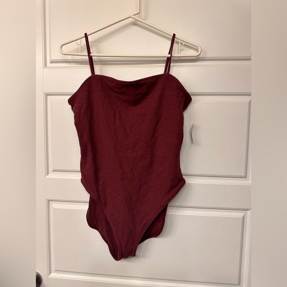 NWT Women’s Spaghetti Strap Body Suit - Picture 1 of 4